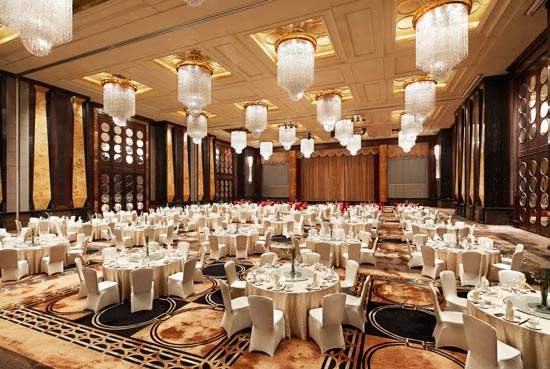 绿巨人网站下载防火板装修的喜来登酒店餐厅.jpg